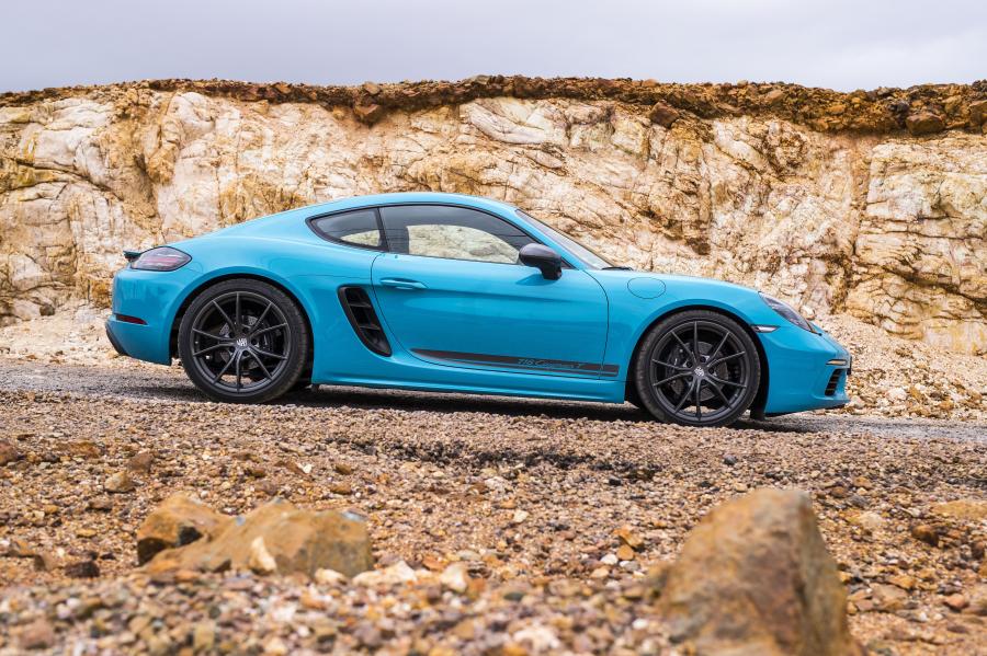  Porsche 718 Cayman T (982C) 2019 года  (WW) (фото 19 из 73)